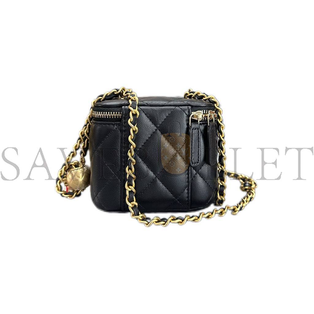 CHANEL MASTER MINI VANITY CASE WITH PEARL CRUSH CLUTCH WITH CHAIN AP1447 (11*8.5*7cm)